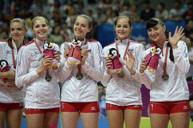 包含乌克兰迎战斯洛伐克，实力对比备受瞩目的词条