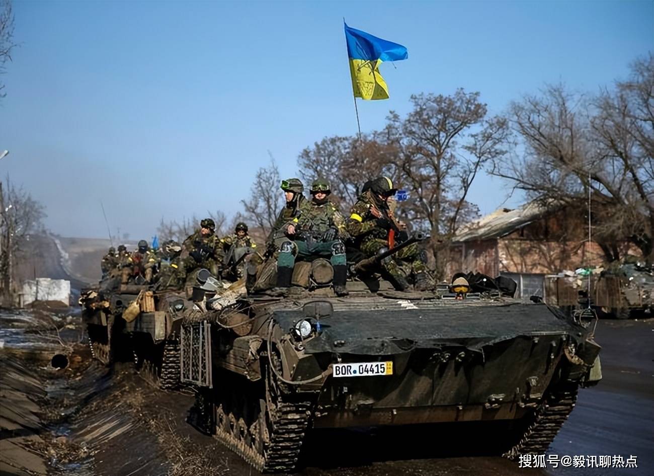 包含沃尔夫斯堡队在比赛中奋力一搏获得胜利的词条