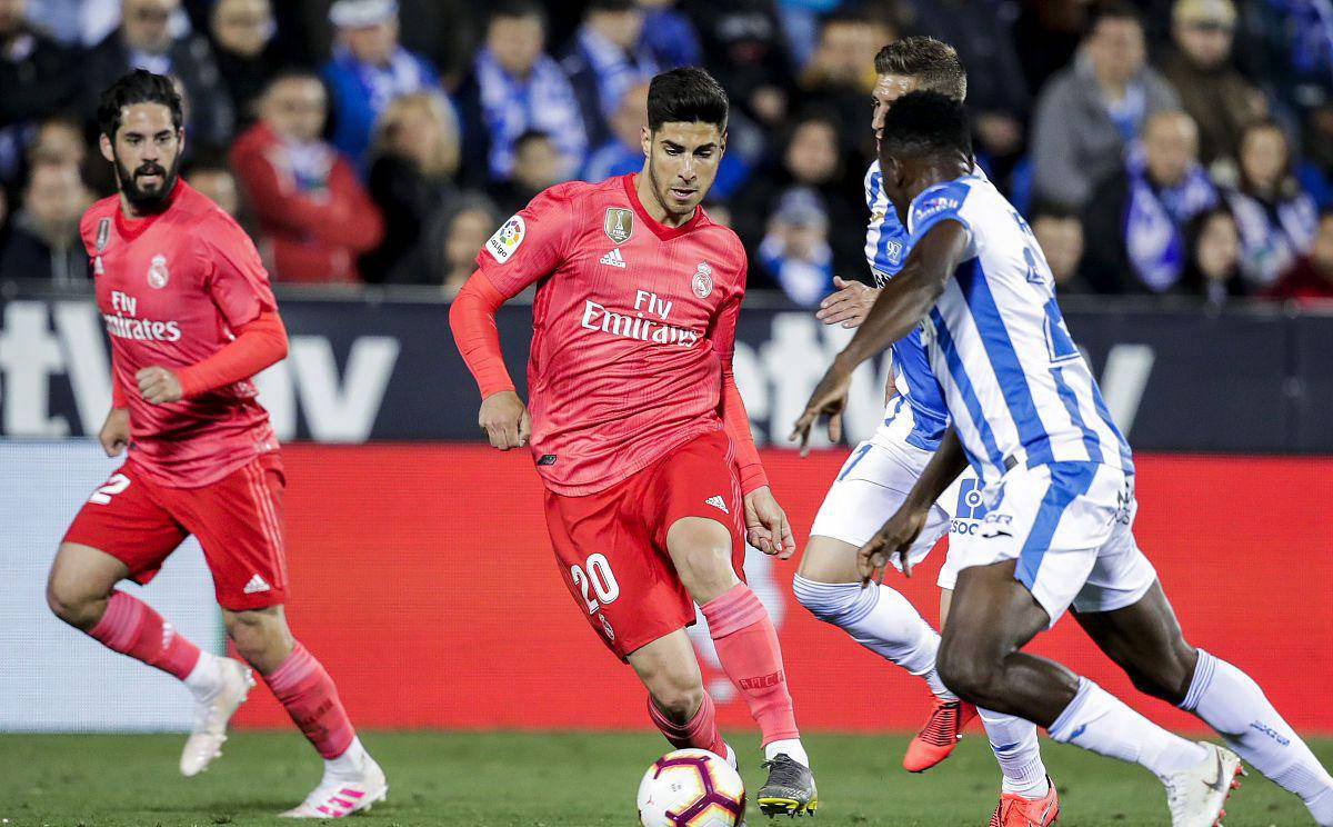 奥萨苏纳客场逆转，缩小与前四的差距的简单介绍