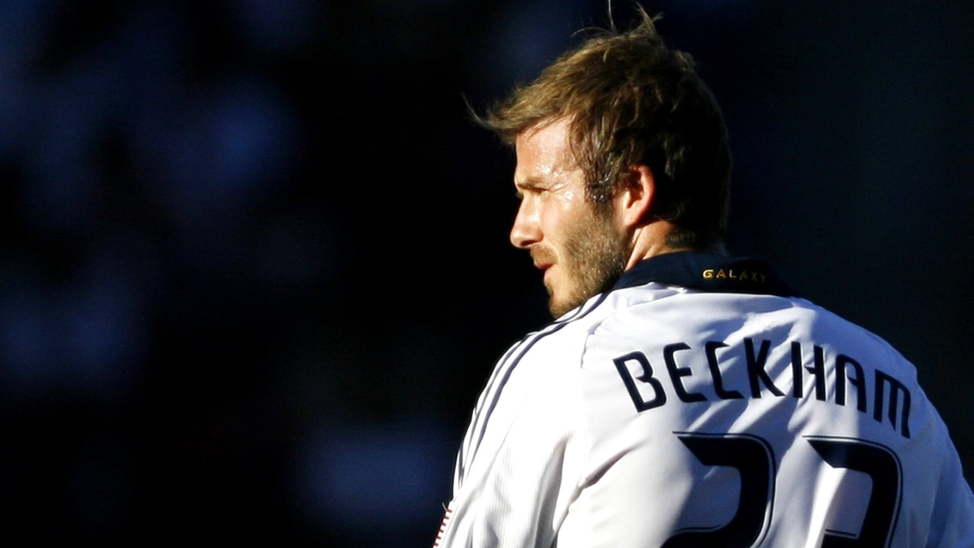 爱德华兹大场面先生！上海队争冠战惊险战胜快船