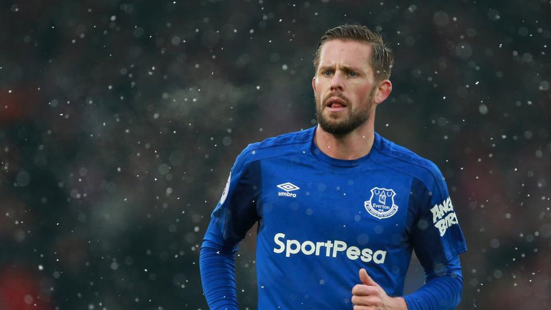 1.银箭破浪，当拉塞尔用一场统治级胜利，终结了法拉利的红色幻梦